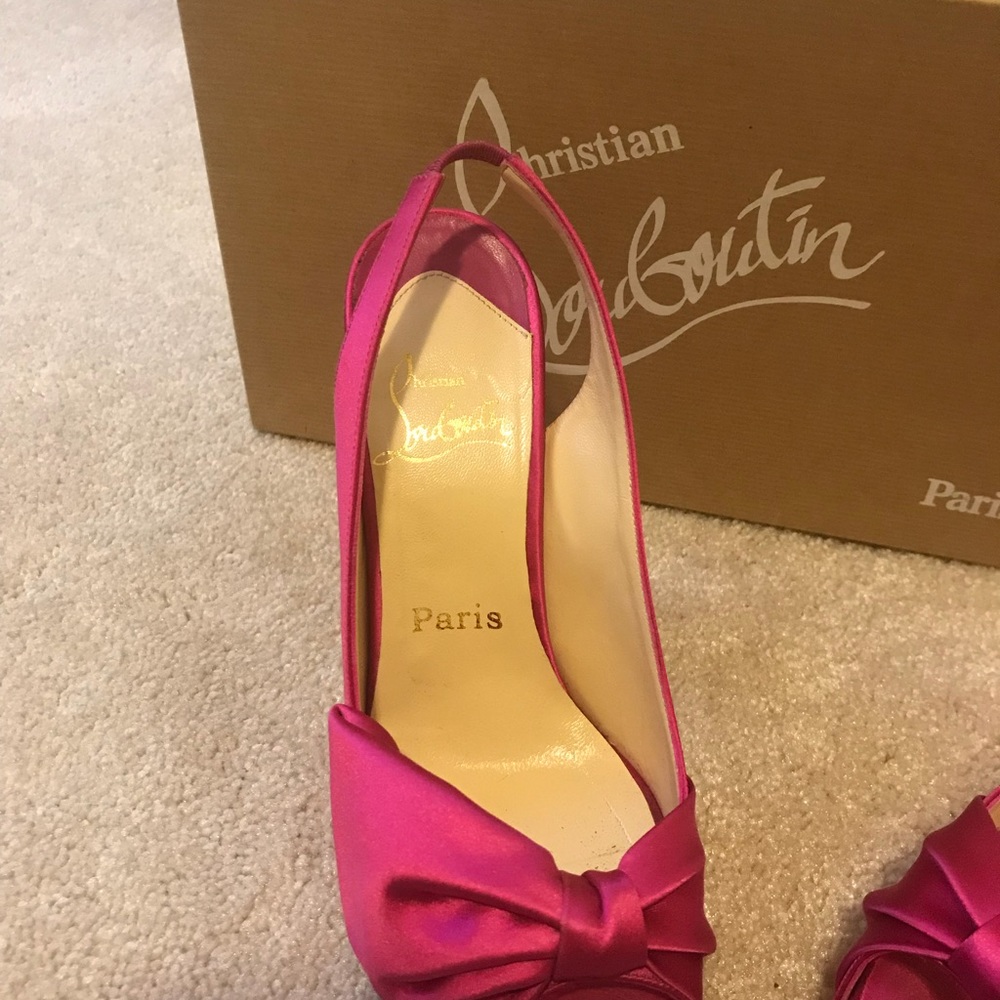 Christian louboutin pink peep toes size 37